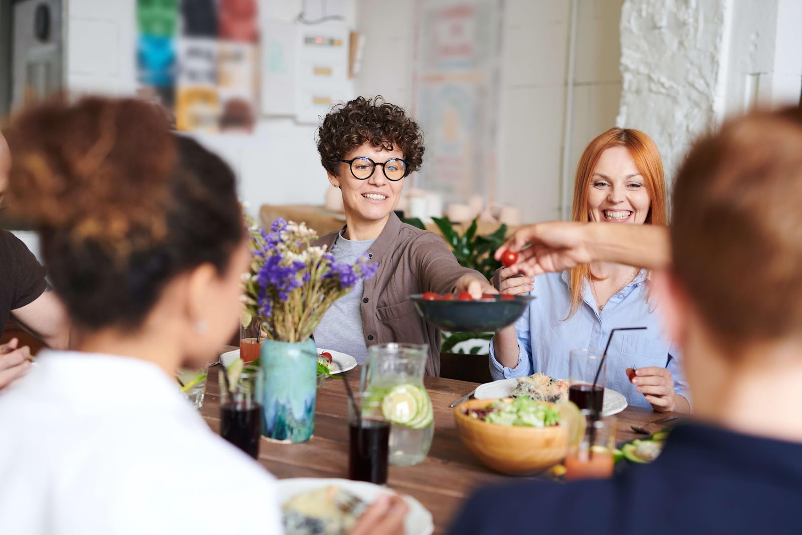 Team-Lunch als wichtiger Bestandteil der Orientierungsphase für Mitarbeitende